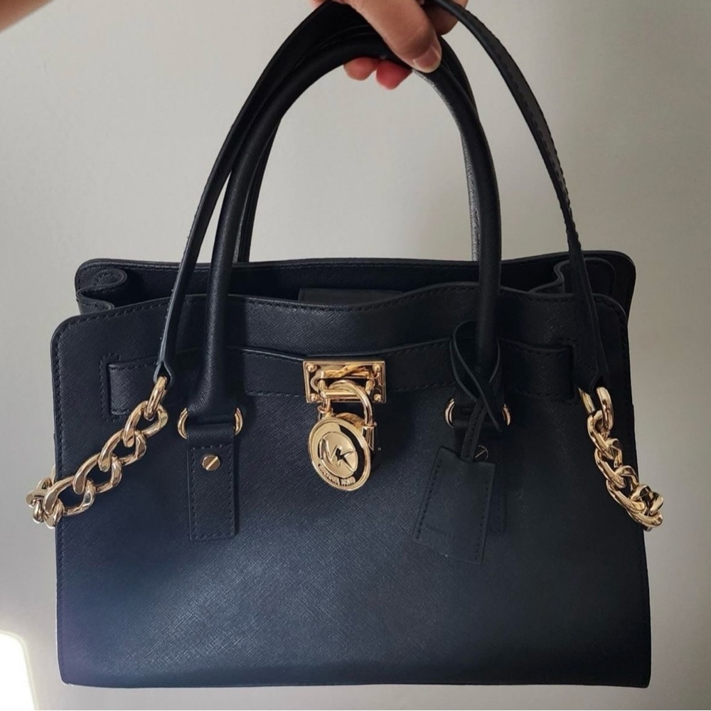 NWOT Michael Kors Hamilton With Gold Chain , Lock Key Blue Leather Bag